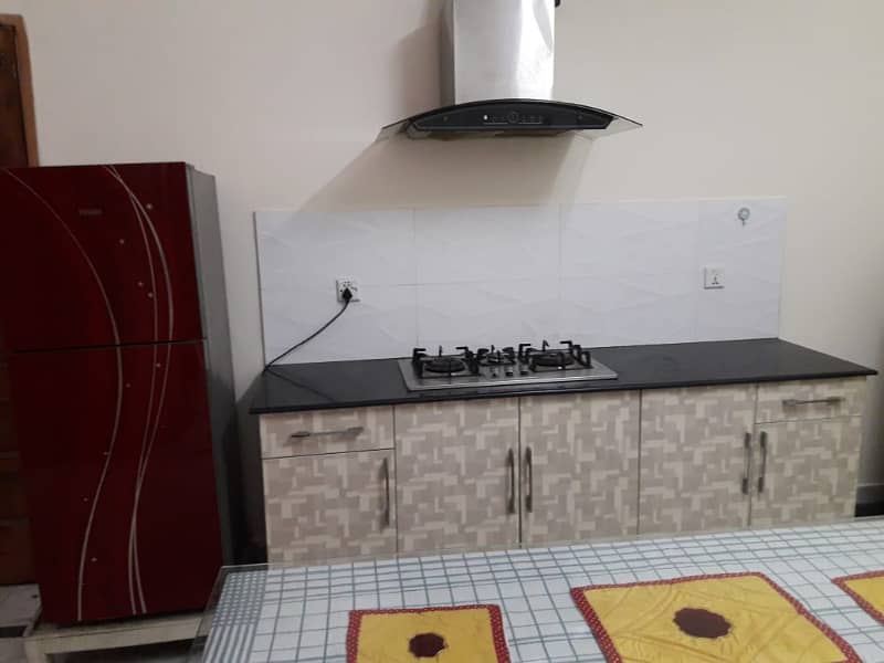 DHA Phase 4, 01 Kanal, 01 Bed, Fully Furnished Basement For Rent. 0