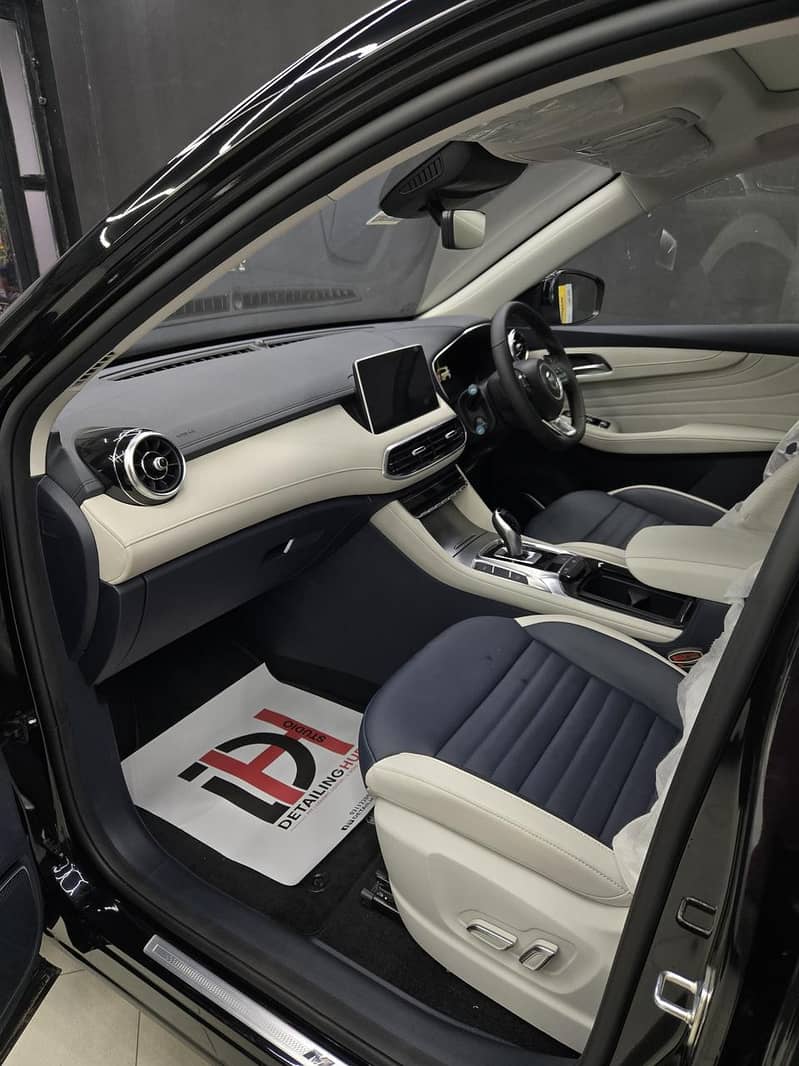 MG HS PHEV 2025 1
