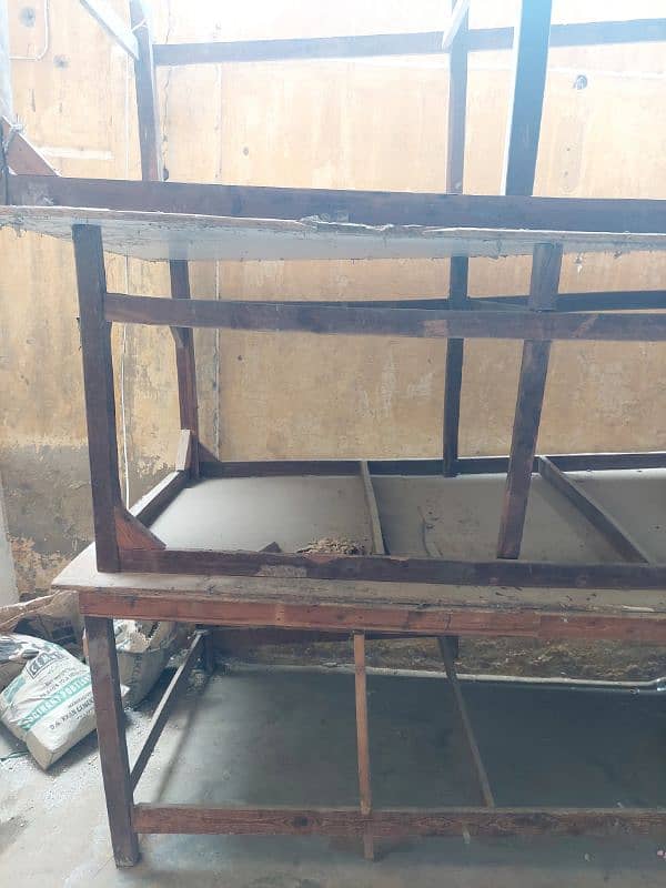 working tables, heavy duty, 8×4, quantity available 0
