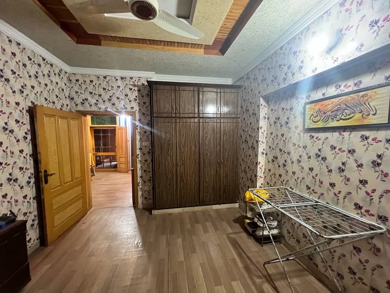 5 Marla Used House For Sale 18