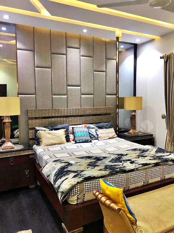 10 Marla Well Maintained Modern Bungalow For Sale In Phase 5 10