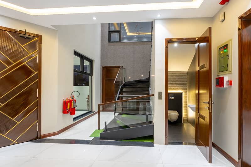1 Kanal Brand New Modern Bungalow For Sale At Prime Location Phase 7 6