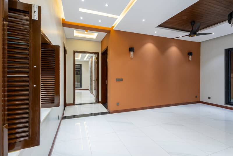 1 Kanal Brand New Modern Bungalow For Sale At Prime Location Phase 7 13