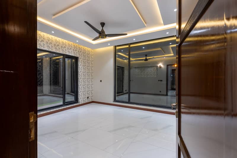 1 Kanal Brand New Modern Bungalow For Sale At Prime Location Phase 7 30