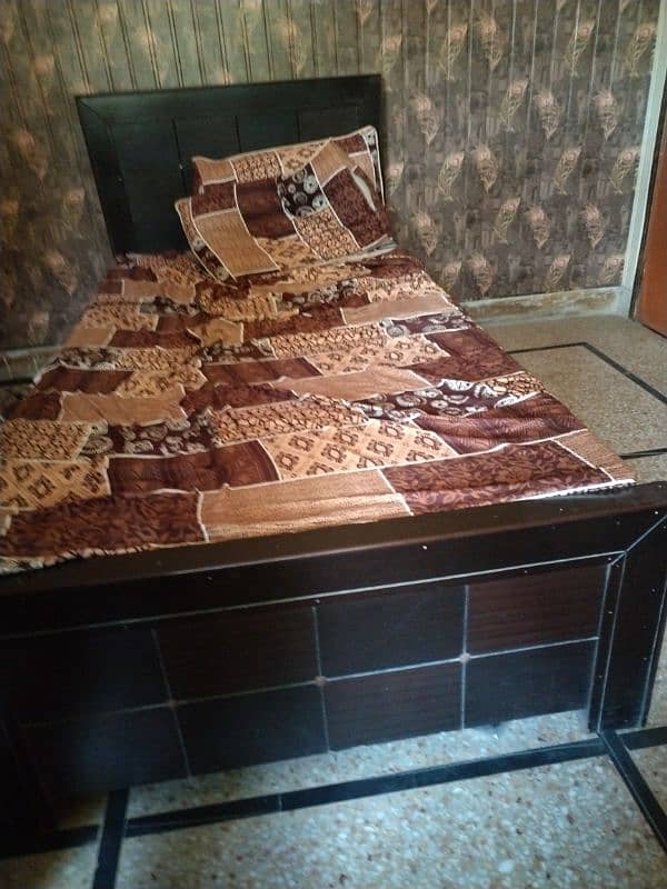 single bed with side table 0