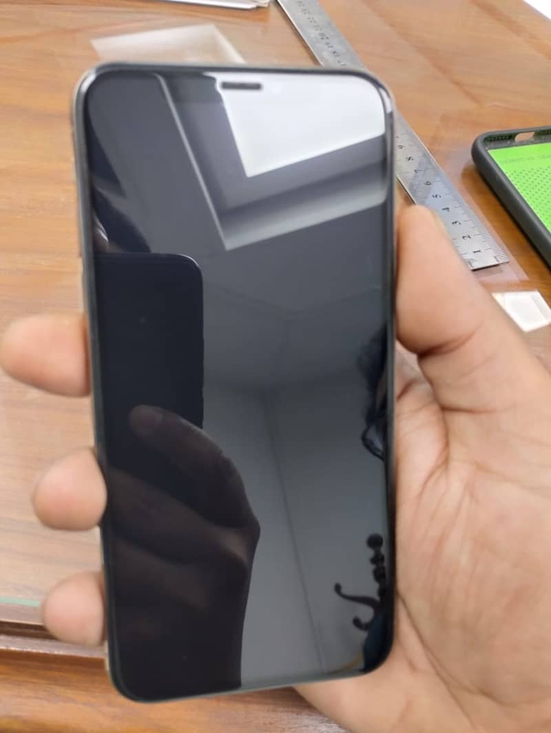 Apple iPhone XS 64 Gb physical + esim PTA approved 3