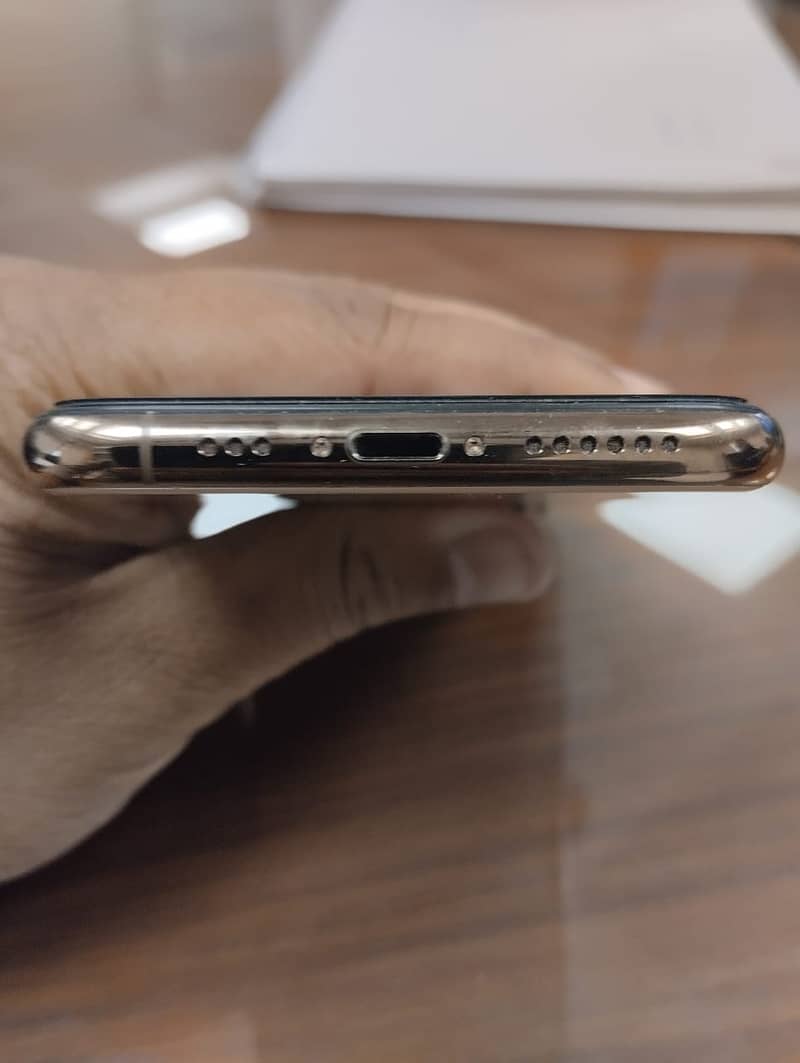 Apple iPhone XS 64 Gb physical + esim PTA approved 4