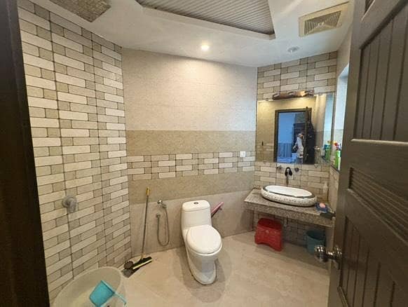 Askari 11 Corner 10 Marla Most Prime Location House For Sale In Very Reasonable Price 13