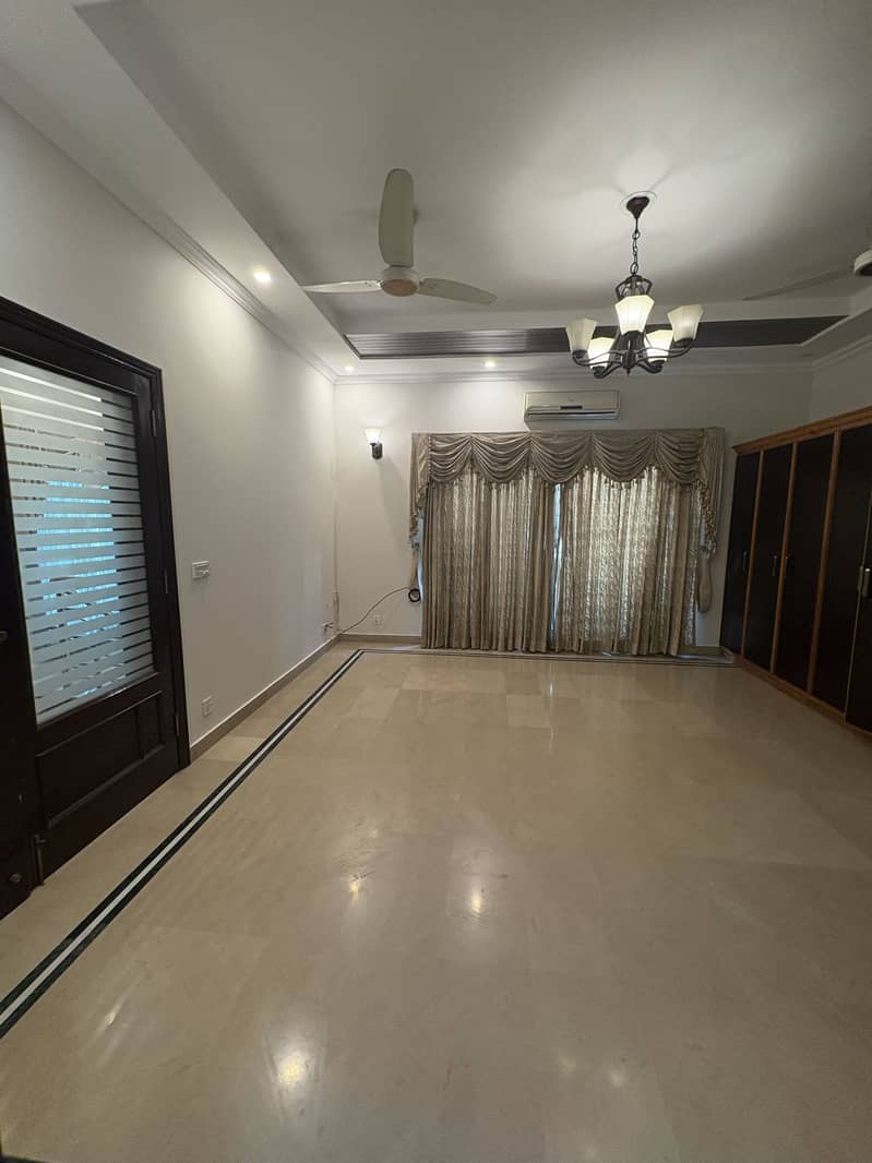 Dha Phase 5 Hot Location H Block Near Park And Commercial 17