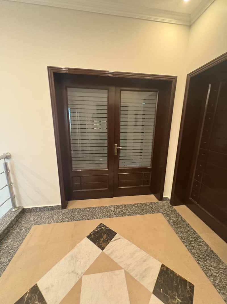 Dha Phase 5 Hot Location H Block Near Park And Commercial 18