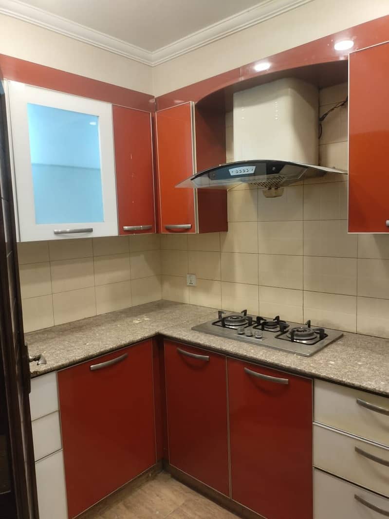 1 Kanal Upper Portion For Rent 1