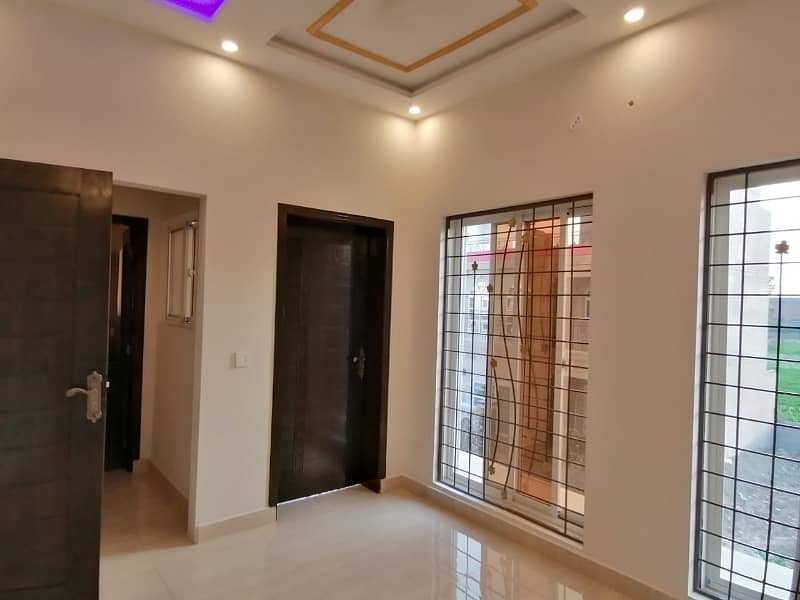 You Can Find A Gorgeous Upper Portion For rent In LDA Avenue 2