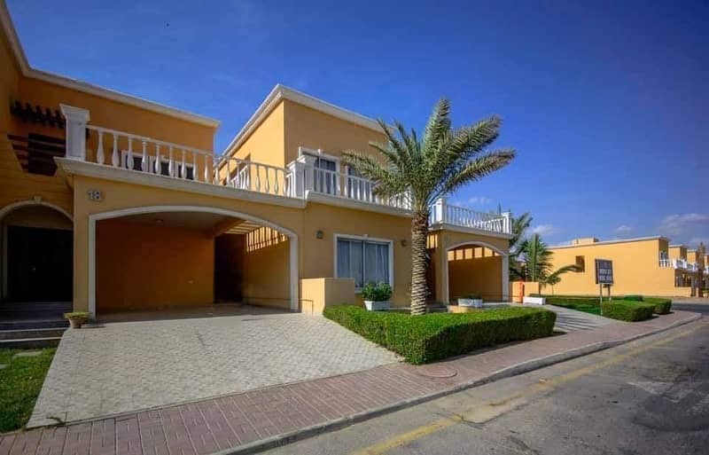 350sq Yard 4 Bed DDL Sports Villas With 100sq Yd Back Yard LAWN At LOWEST RATE Of MARKET 4