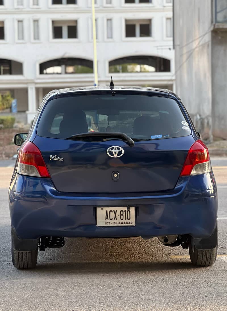 Toyota Vitz 2008 1