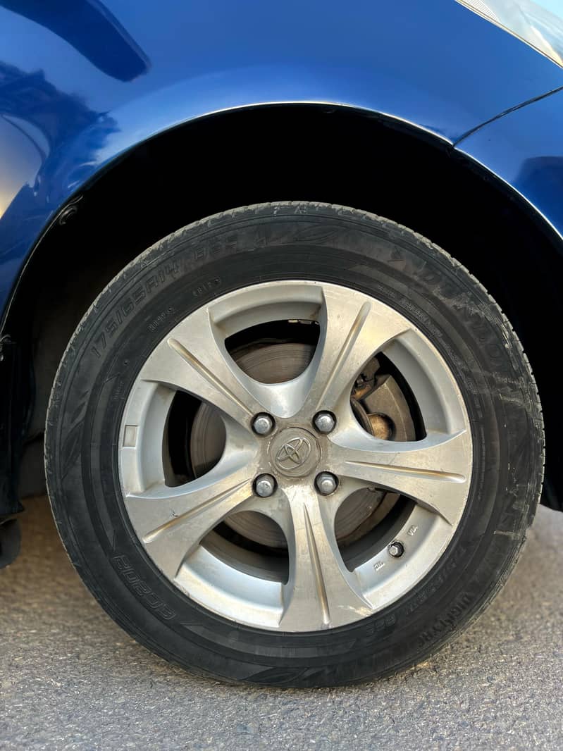 Toyota Vitz 2008 2