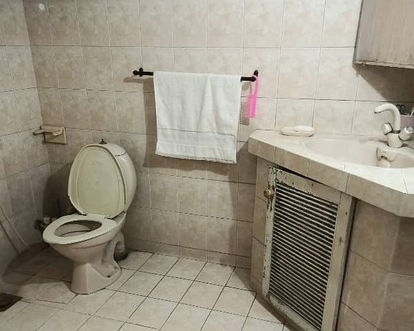 10 Marla House For sale In Allama Iqbal Town - Ravi Block Lahore 2