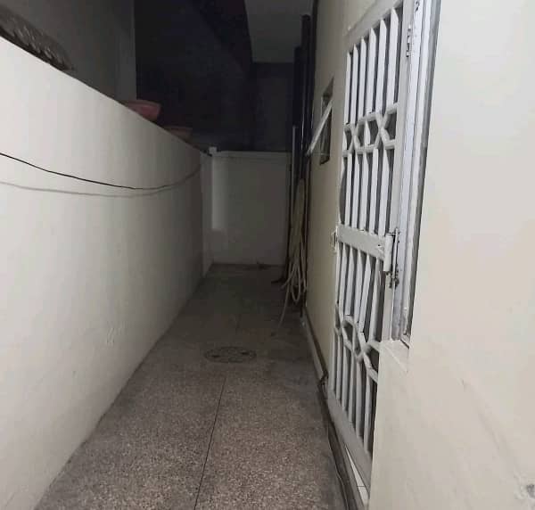 10 Marla House For sale In Allama Iqbal Town - Ravi Block Lahore 6