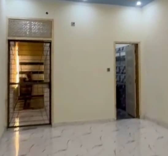 Triple Storey 788 Square Feet House Available In Wahdat Road For sale 10