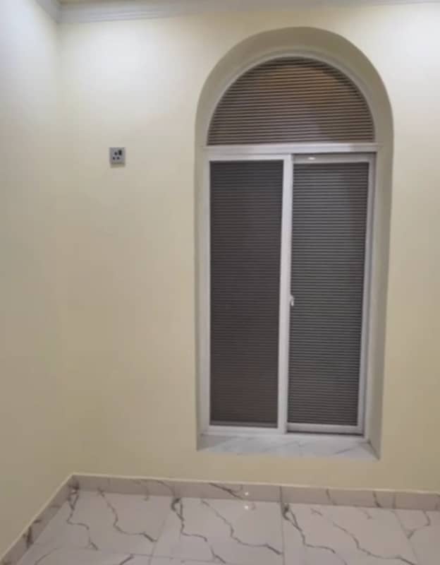 Triple Storey 788 Square Feet House Available In Wahdat Road For sale 19