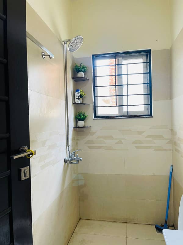 HOT LOCATION 8 MALRA HOUSE FOR RENT IN DHA 9 TWON 11