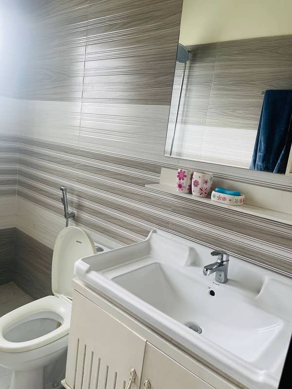HOT LOCATION 8 MALRA HOUSE FOR RENT IN DHA 9 TWON 25