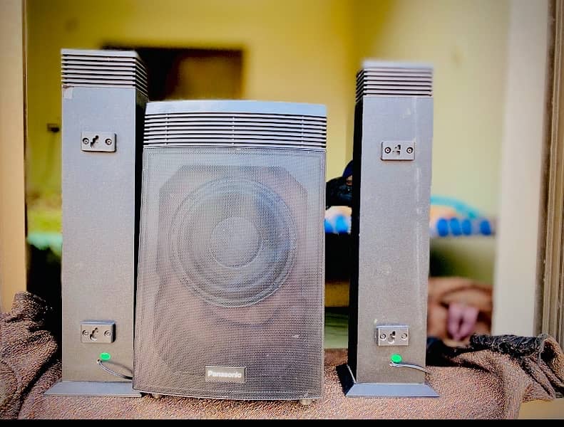 Panasonic all good condition speakers 0