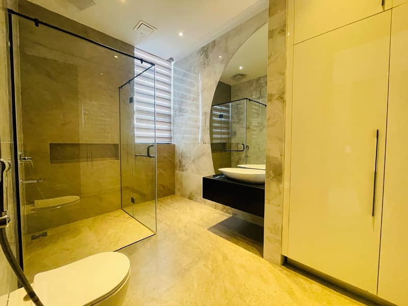 26 MARLA BRAND NEW FULLY FURNISHED HOUSE IN DHA PHASE 7 17