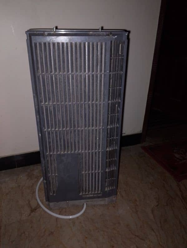110window a. c demand 30k cooling ok condition 2