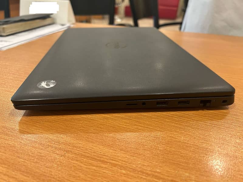 Dell Latitude 3520, core i5, 11th generation 6