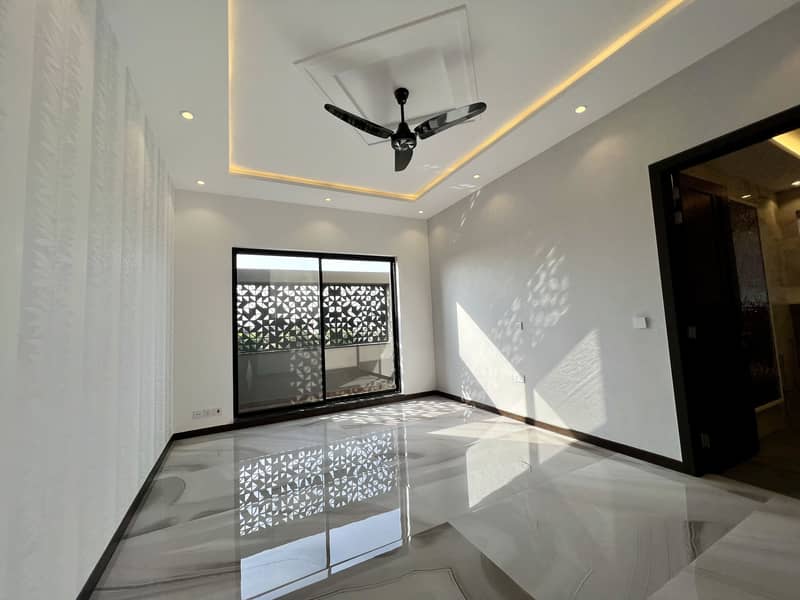 1 Kanal Modern Design Luxury Bungalow At Prime Location of Phase 7 30