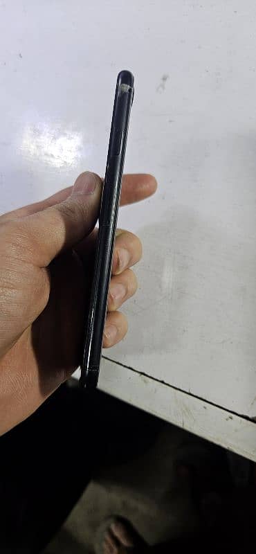 iphone se 2020 jv 1