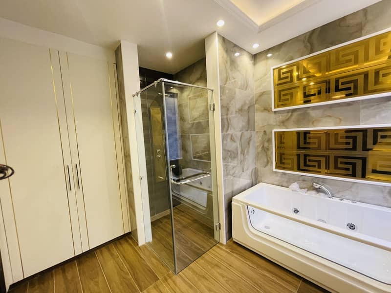 2 Kanal Brand New Spanish Design Bungalow at Prime Location Of Phase 6 17