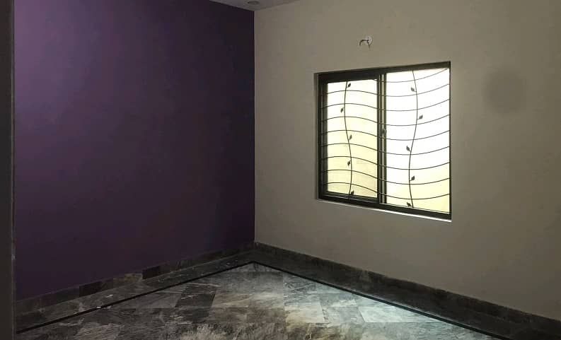 Triple Storey 10 Marla House Available In Johar Town Phase 1 - Block F2 For sale 8