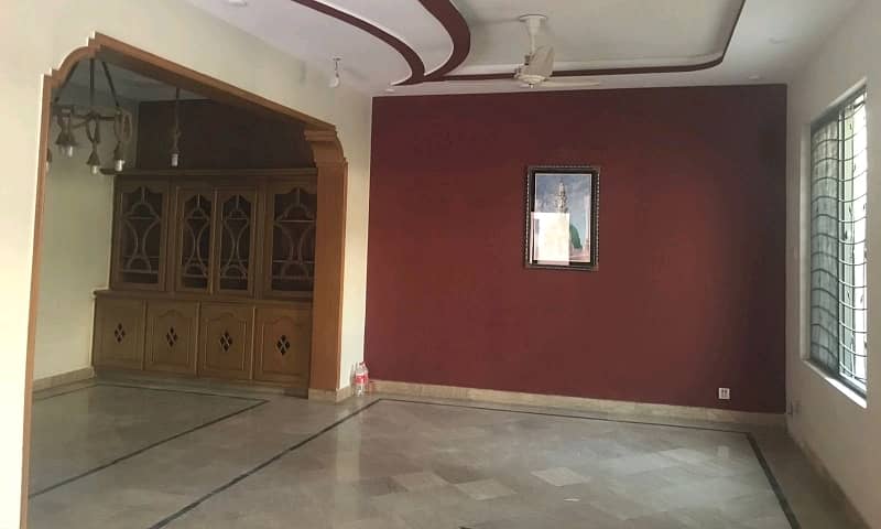 Triple Storey 10 Marla House Available In Johar Town Phase 1 - Block F2 For sale 29