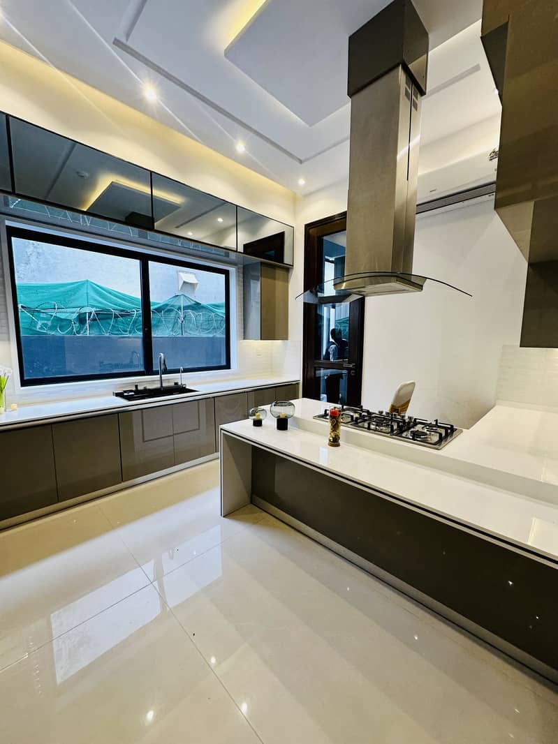 1 Kanal Ultra Modern Corner 24 Marla House Fully Furnished At Prime Location Of DHA Phase 6 14