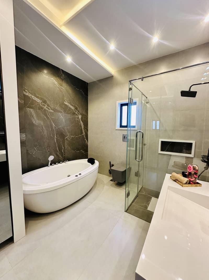 1 Kanal Ultra Modern Corner 24 Marla House Fully Furnished At Prime Location Of DHA Phase 6 33