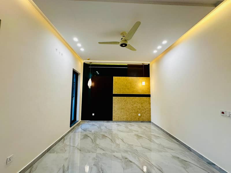4 Beds Brand New 10 Marla House for Sale Ideal Location in Ex Park View DHA Phase 8. 4