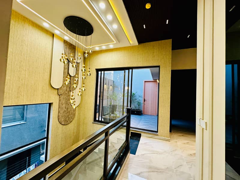 4 Beds Brand New 10 Marla House for Sale Ideal Location in Ex Park View DHA Phase 8. 11