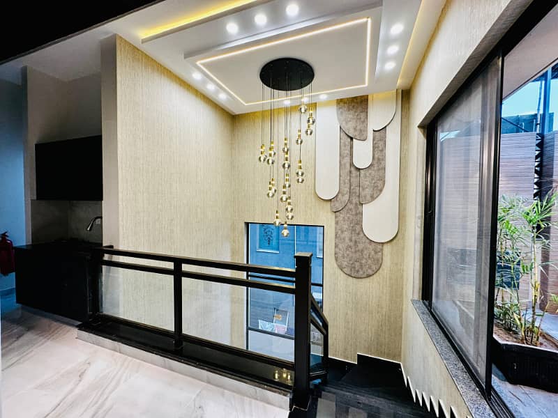 4 Beds Brand New 10 Marla House for Sale Ideal Location in Ex Park View DHA Phase 8. 19