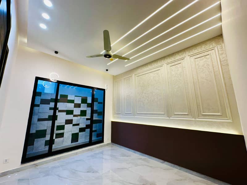 4 Beds Brand New 10 Marla House for Sale Ideal Location in Ex Park View DHA Phase 8. 25