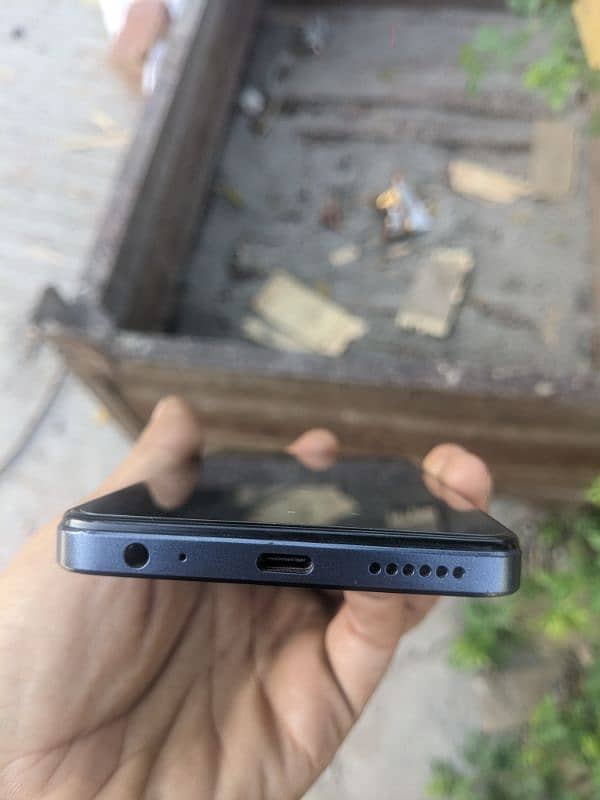 Infinix Smart 8 plus 4