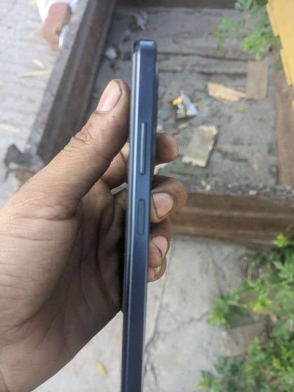 Infinix Smart 8 plus 5
