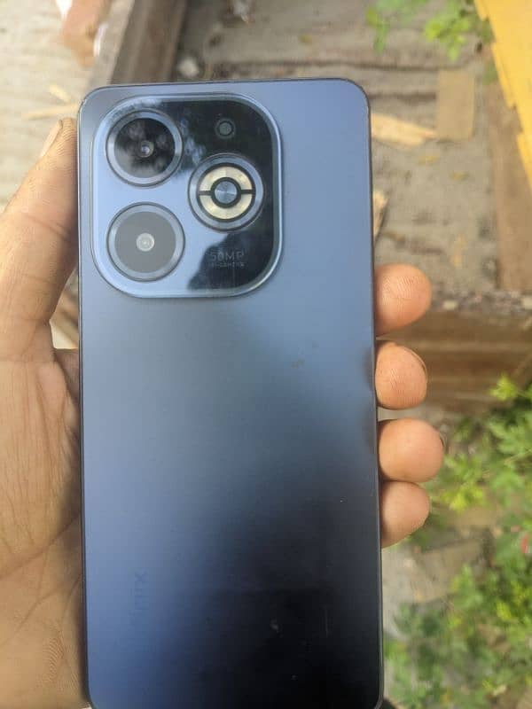 Infinix Smart 8 plus 7