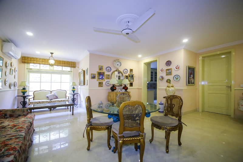 2 KANAL FULLY FURNISHED HOUSE FOR RENT IN MAIN CANTT 5
