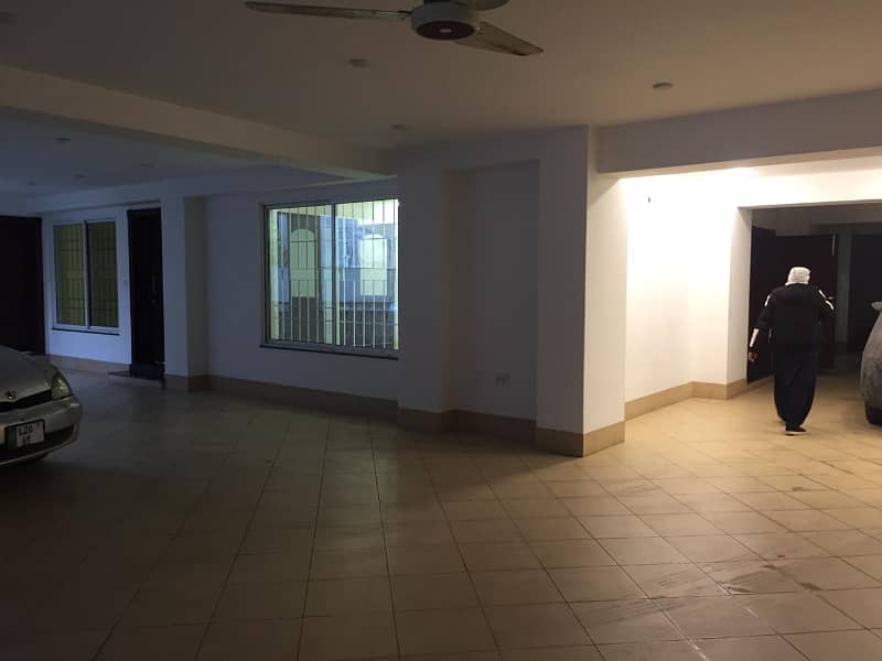 BEST LOCATIONS FOR OFFICES IN MAIN CANTT 3