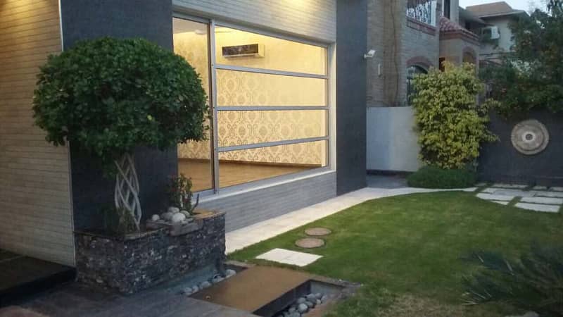 1 KANAL HOUSE FOR SALE IN DHA PHASE 4 Block GG 7