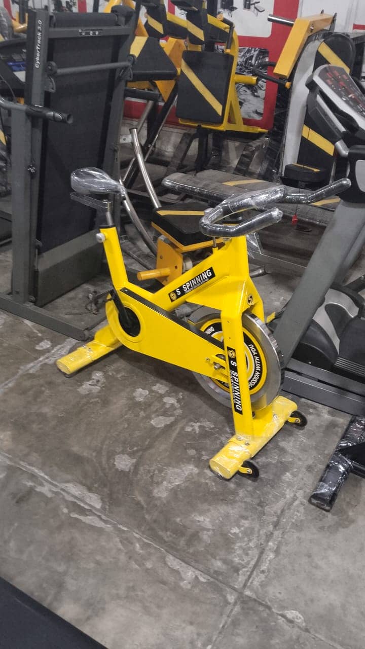 Exercise Bikes / Ellipticals / Gym Cycles / Cycle 0