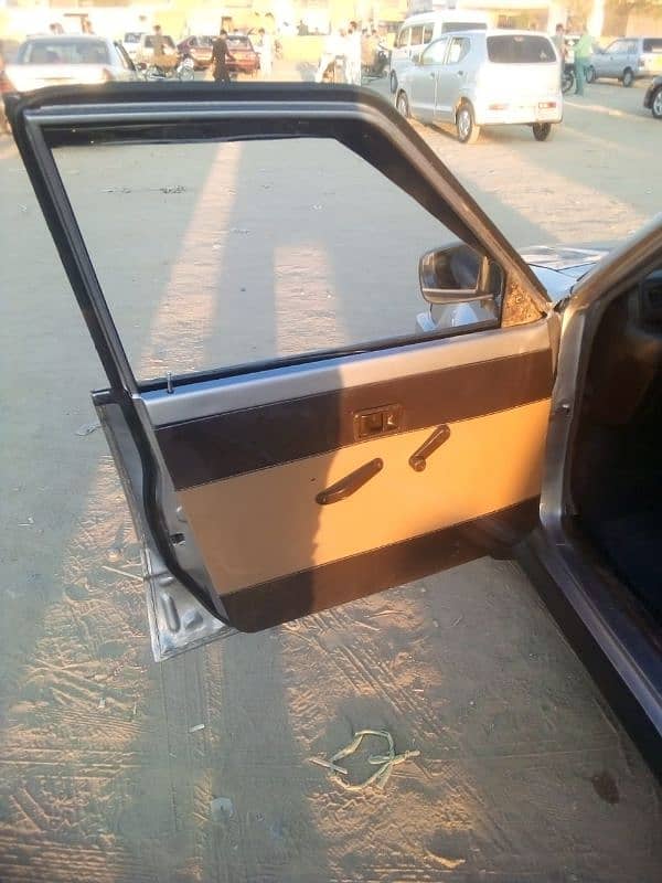 Daihatsu Charade 1986%90 5