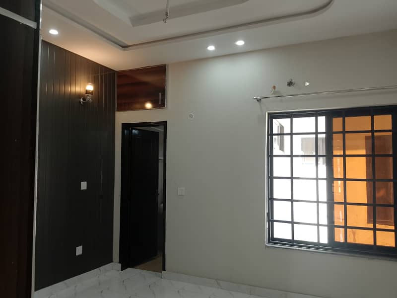 5 MARLA UPPER PORTION FOR RENT 2