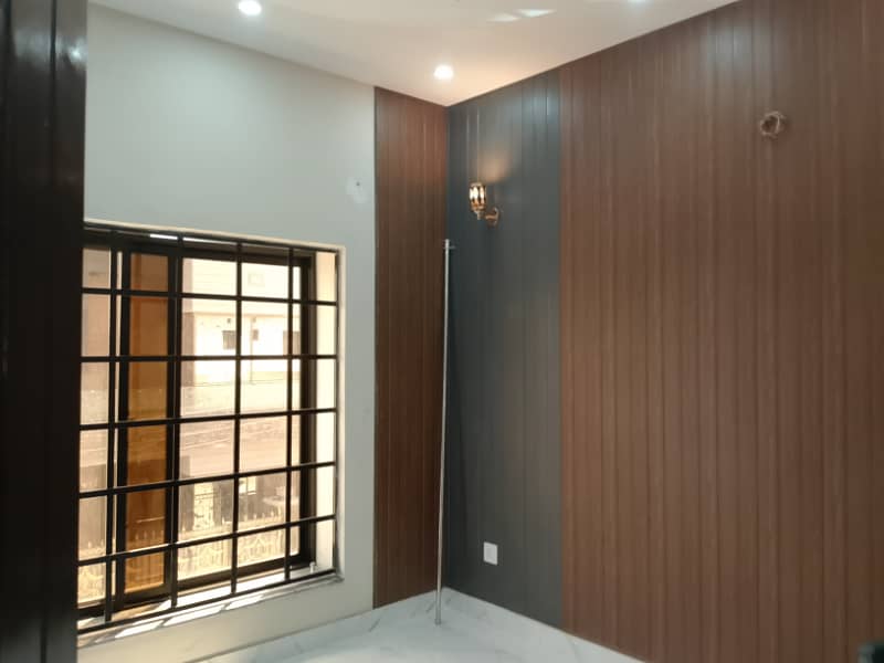 5 MARLA UPPER PORTION FOR RENT 4